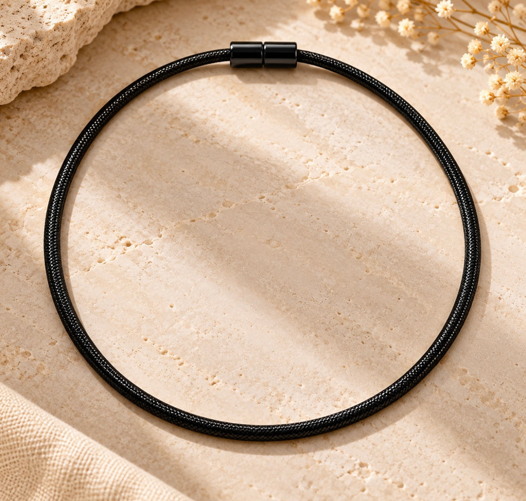 Zsiska Bliss Magnetic Closure Cord Necklace -  Black