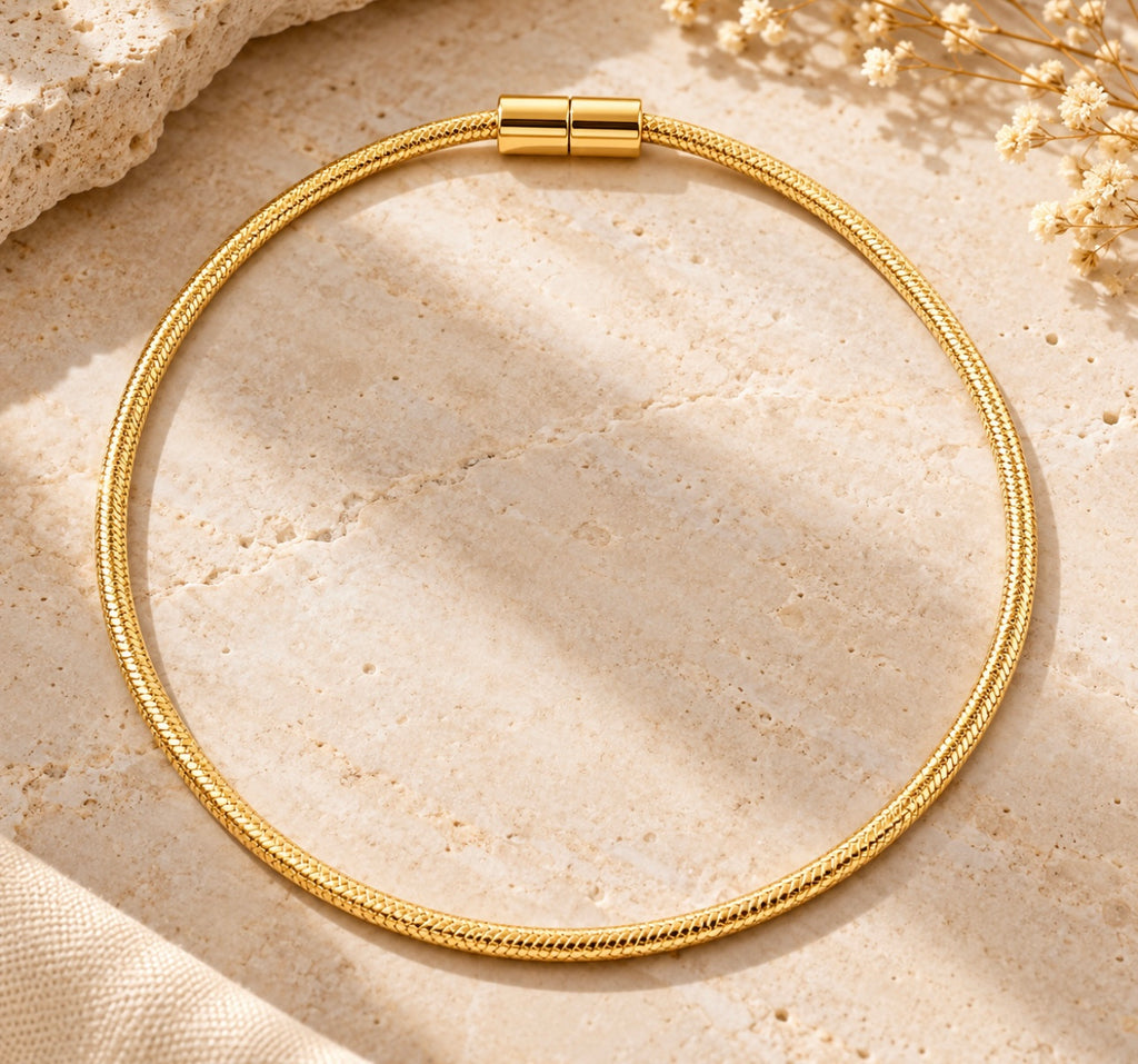 Zsiska Bliss Magnetic Closure Cord Necklace -  Gold
